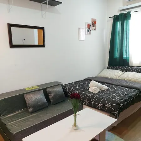 Fully Furnished Staycation - Neflix, Pool,Can Cook Near Mactan Airport